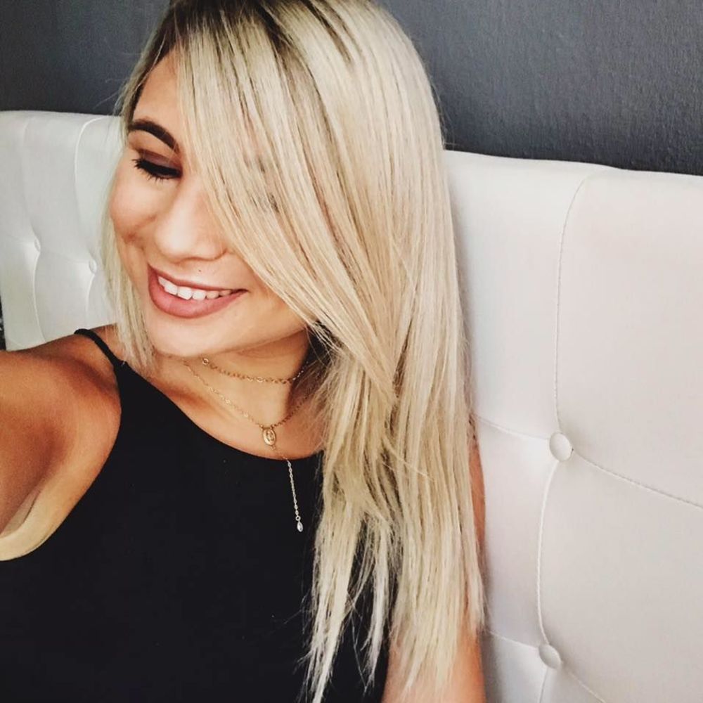 Meet your Posher, Paola